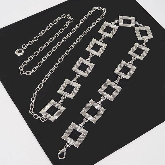 Square Metal Plus Size Chain Belt - Picture 8 of 10